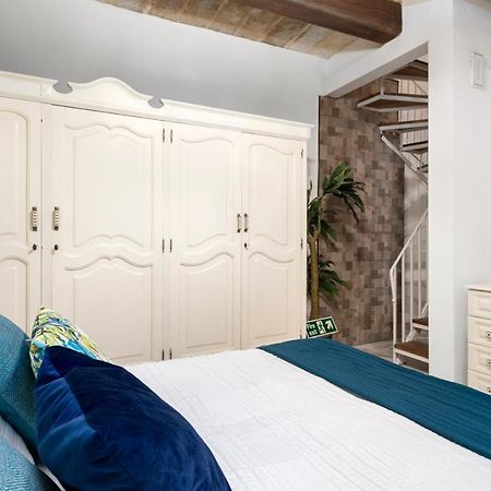 Chic, Stylish 1 Bedroom Maisonette - Close To Valletta Floriana Kültér fotó